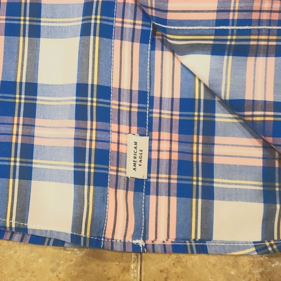 AE Oxford Button-Up Shirt - Picture 6 of 11